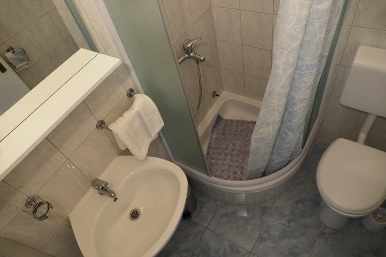 Apartmani Makarska Eksteriør bilde